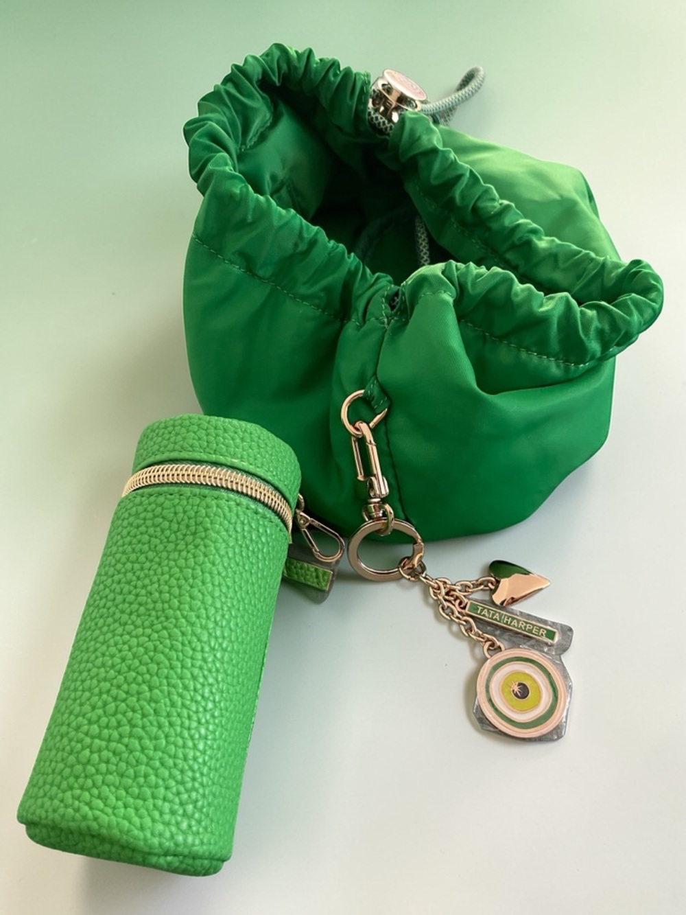 Tata Harper Cosmetic Bag Set Green Drawstring Makeup Pouch Travel Toiletry Case - Picture 2 of 6